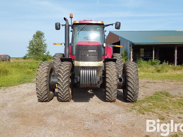 2010-case-ih-magnum-215-image-2