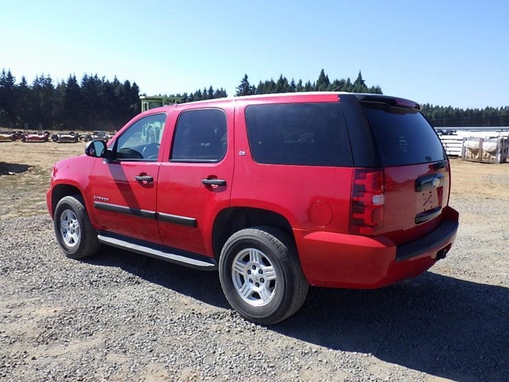 2007-chevrolet-tahoe-image-5