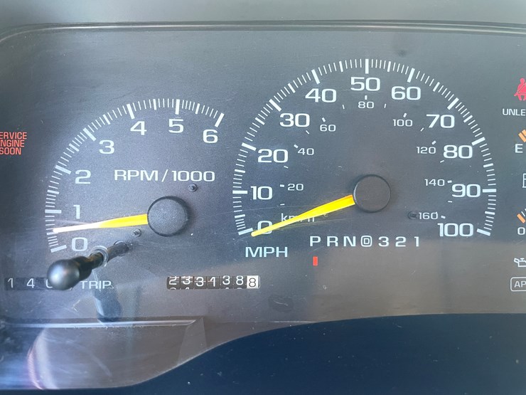 1998-chevrolet-1500-image-26