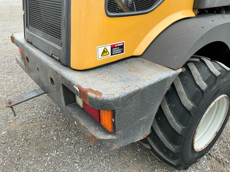 #1401-•-2019-gckm-wheel-loader*-image-27