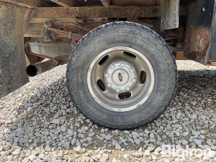 2006-ford-f350-image-18