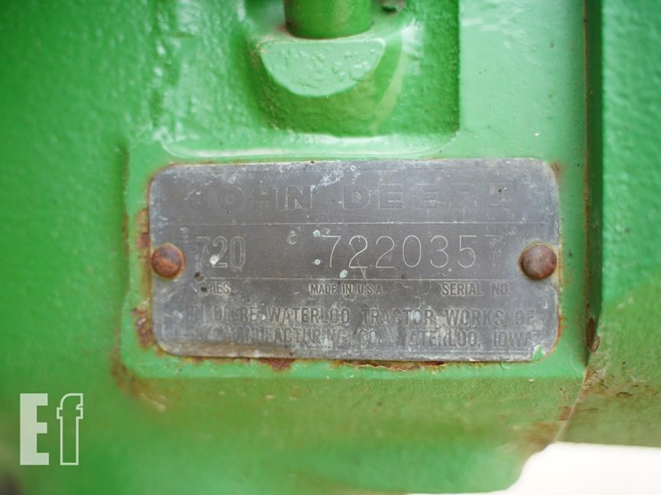 john-deere-720-image-30