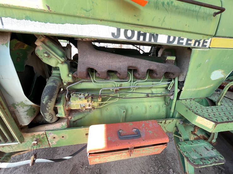 john-deere-2940-image-16