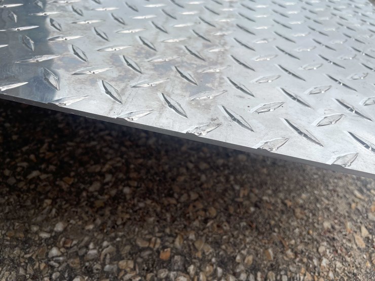 #8090-•-(1)-3003-aluminum-diamond-plate-sheet-stock-(shed)-image-3