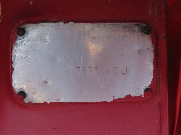 farmall-300-with-loader-image-5