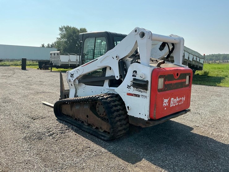 2015-bobcat-t770-image-3