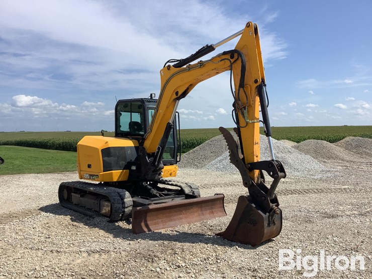 jcb-85z-1-image-3