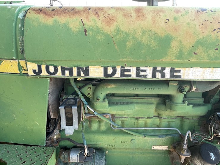 john-deere-2940-image-24