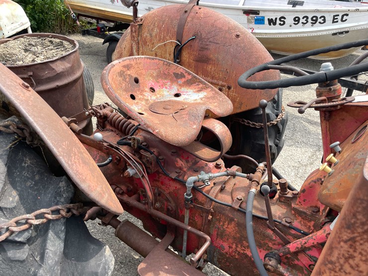 ford-tractor-image-11