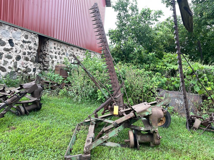 #7472-•-john-deere-sickle-mower-image-1