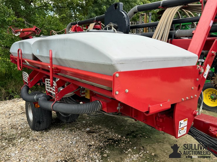 case-ih-1200-image-18