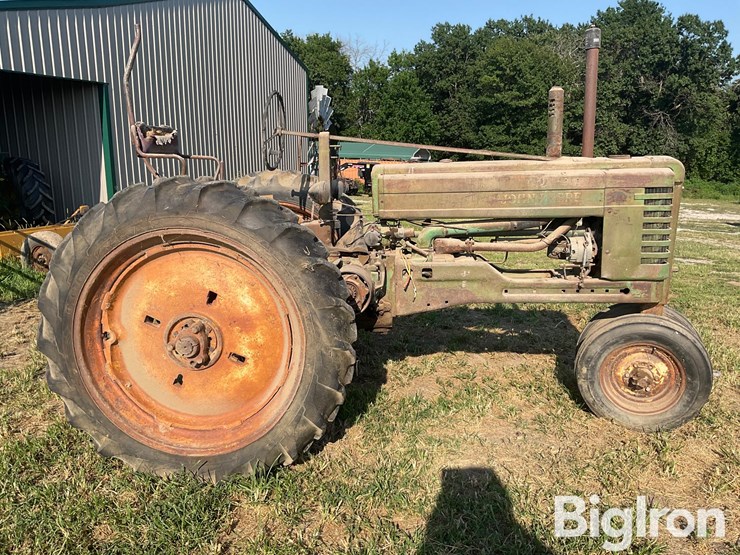 1949-john-deere-b-image-4