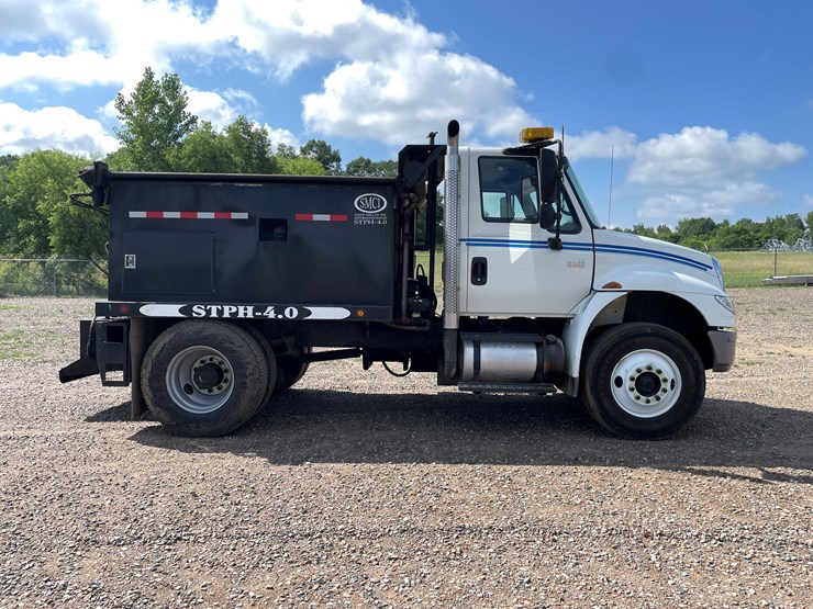 2006-international-durastar-4400-image-6