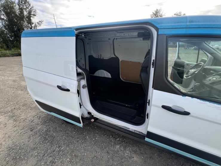 2018-ford-transit-connect-image-23