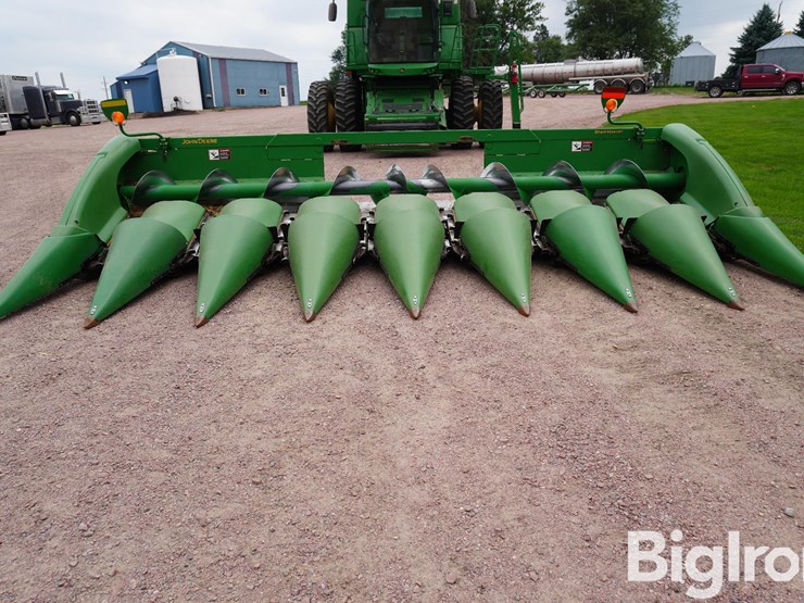 2009-john-deere-608c-stalkmaster-image-2