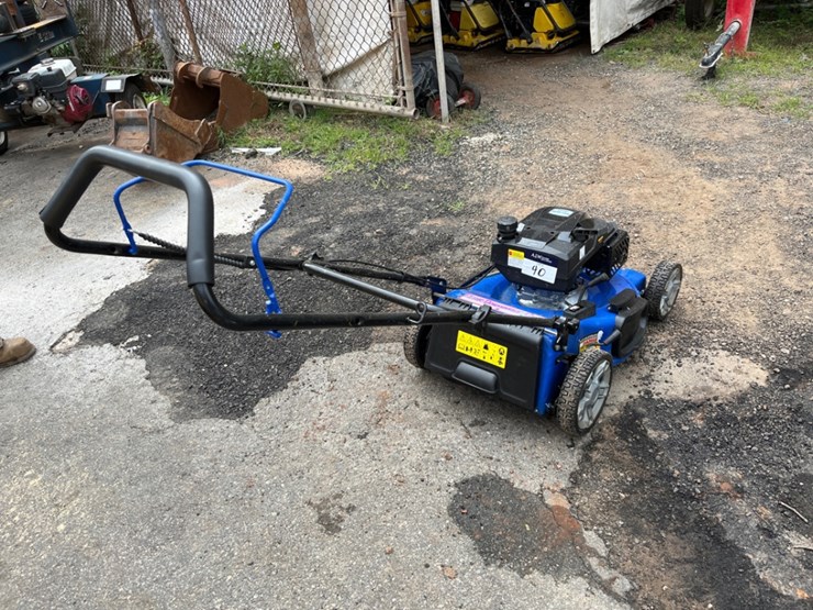 bilt-hard-21"-gas-push-mower-image-4