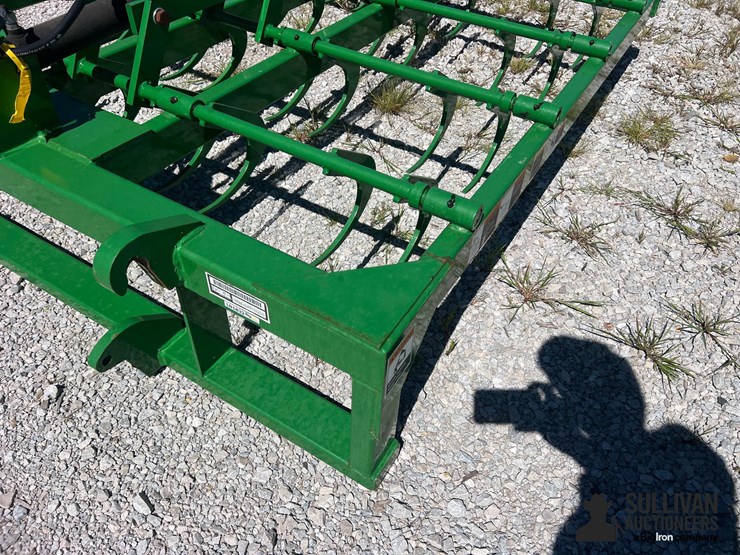 john-deere-72-image-8