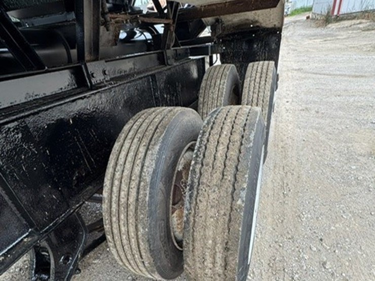 2005-b-&-b-tyler-dry-tender-trailer-(ed5161)-image-18