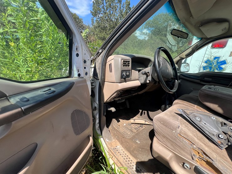 1999-ford-f250-image-8