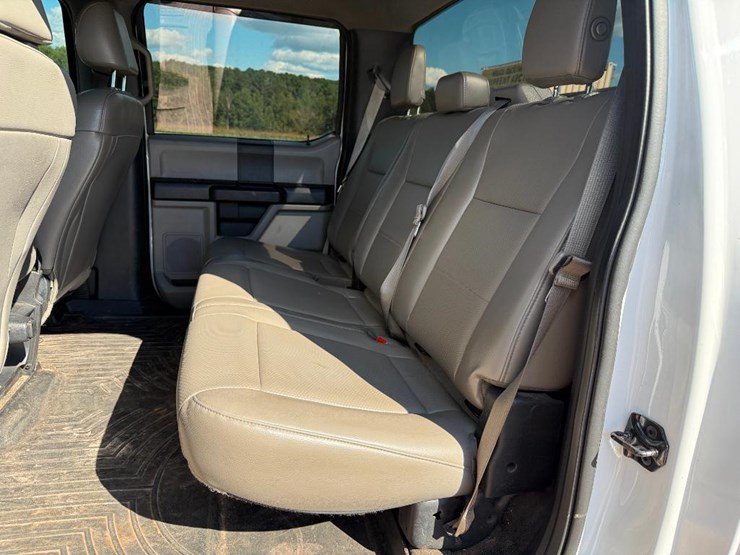 2017-ford-f250-xl-image-45
