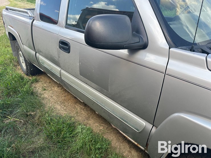 2004-chevrolet-silverado-1500-image-20