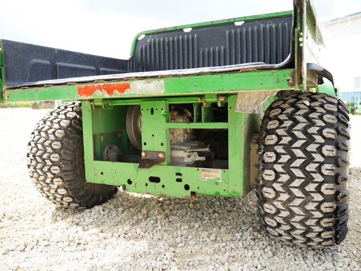 2004-john-deere-gator-image-17