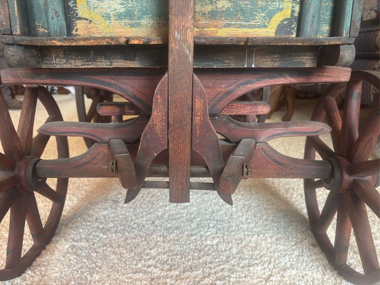 dreadnaught-goat-wagon-converted-to-table-image-8