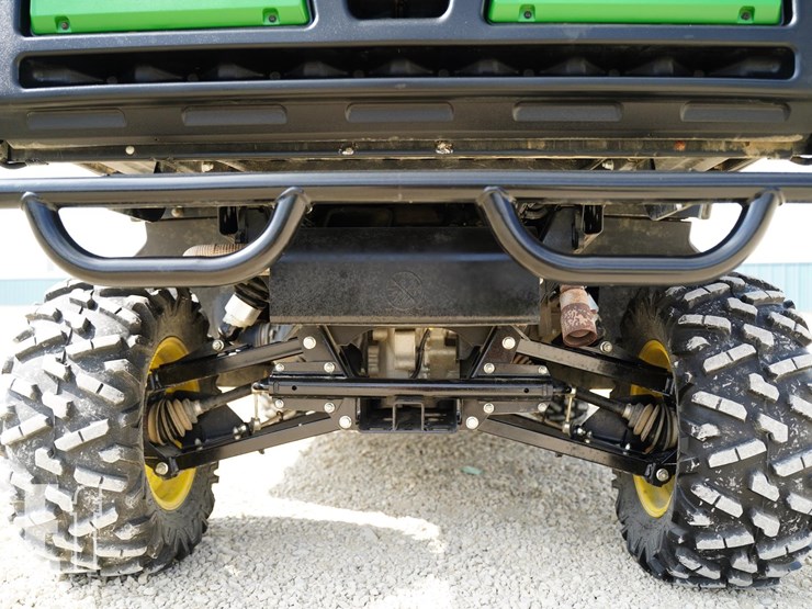 2021-john-deere-gator-xuv-835r-image-19