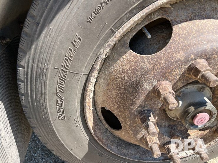 2009-sterling-feed-truck-(jn2573,-unit-2018)-image-49