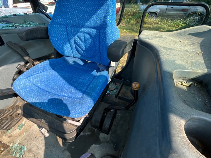 new-holland-tl100a-image-49