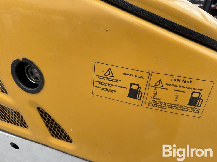 2025-ir-ire20-mini-excavator-image-17