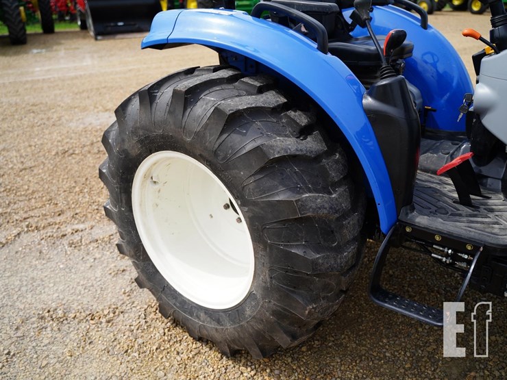 2022-new-holland-boomer-50-image-21