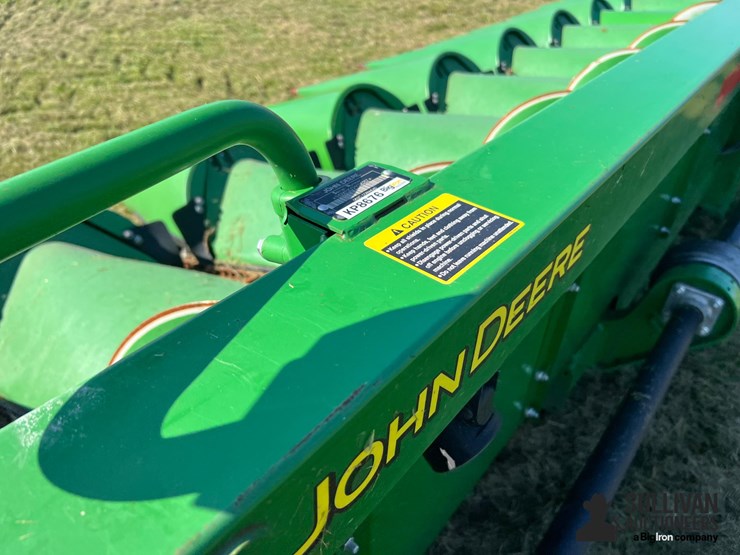 2017-john-deere-612c-image-12