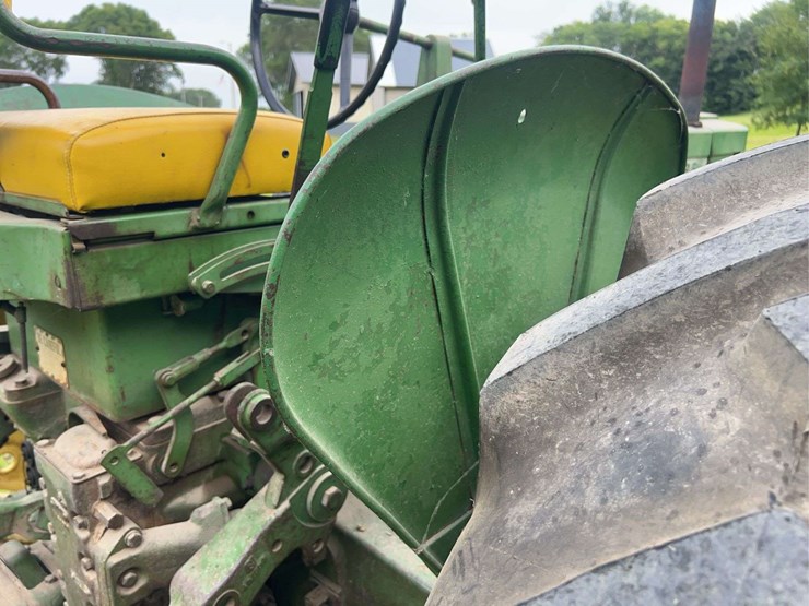 1958-john-deere-520-image-34