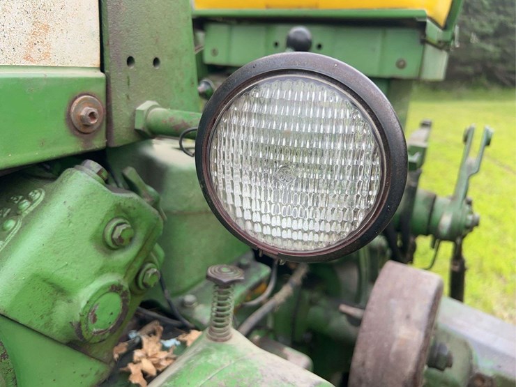 1958-john-deere-520-image-57