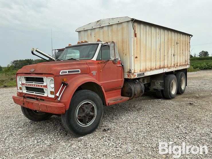 1968-chevrolet-c60-image-1