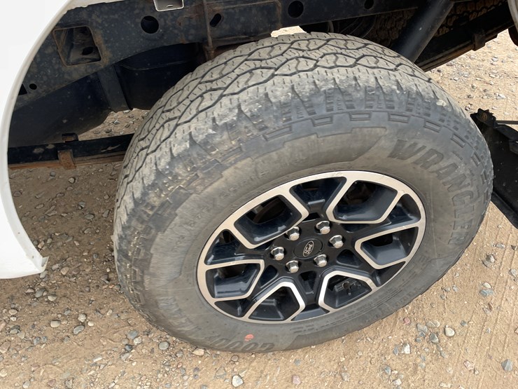 2018-ford-f150-xl-image-7