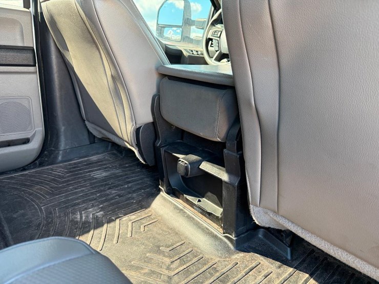 2017-ford-f250-xl-image-34