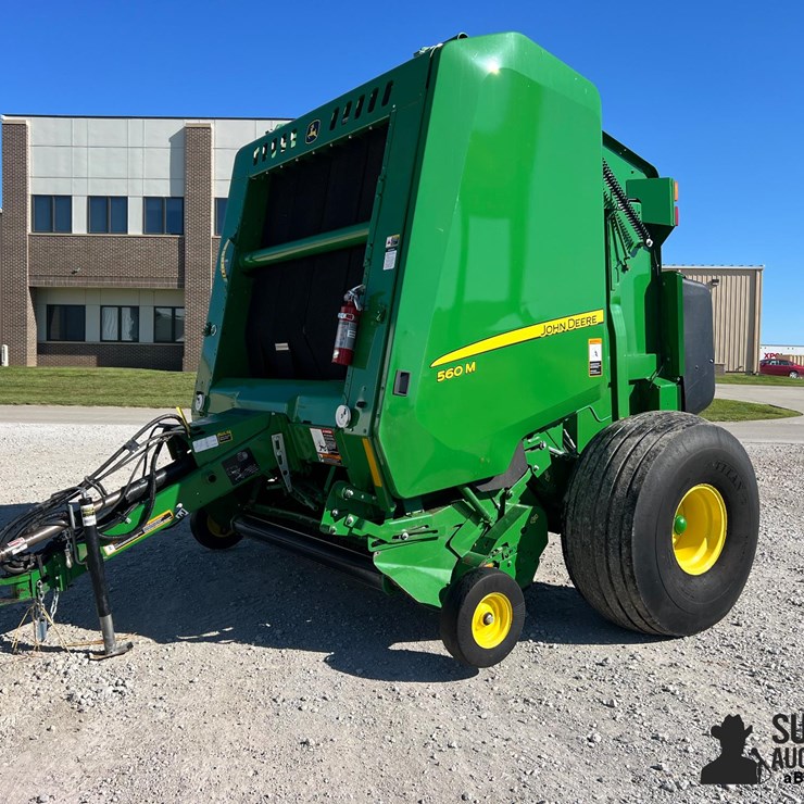 2019 JOHN DEERE 560M