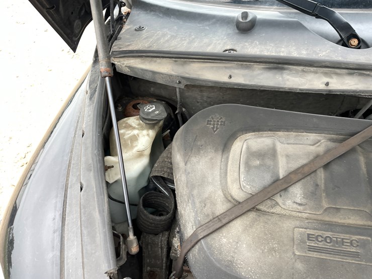 2010-chevrolet-hhr-image-25