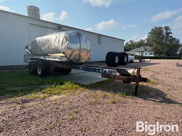 stainless-steel-t/a-tanker-tailer-image-3