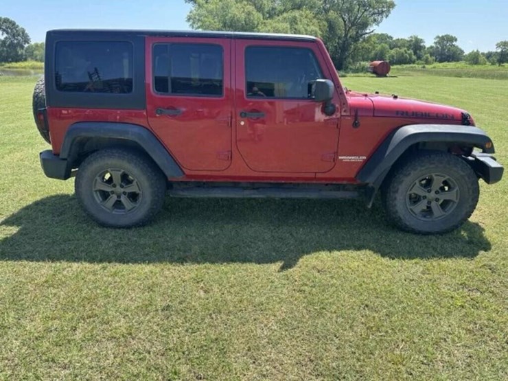 2012-jeep-wrangler-image-4