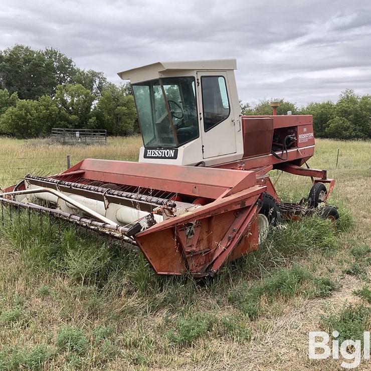 HESSTON 6600