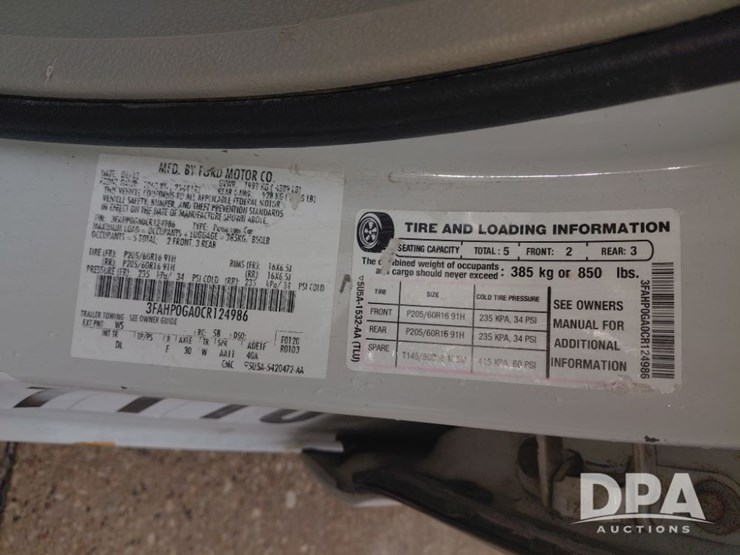 2012-ford-fusion-(pz13777)-image-10