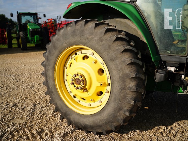 2002-john-deere-7420-image-25