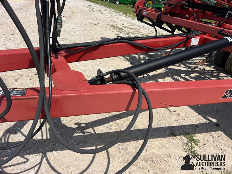 2011-case-ih-200-image-20