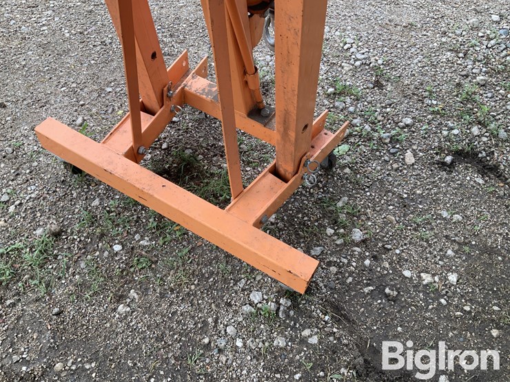central-hydr-46766-cherry-picker-image-15