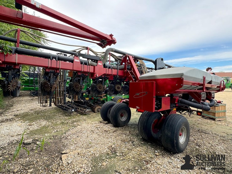 case-ih-1200-image-4