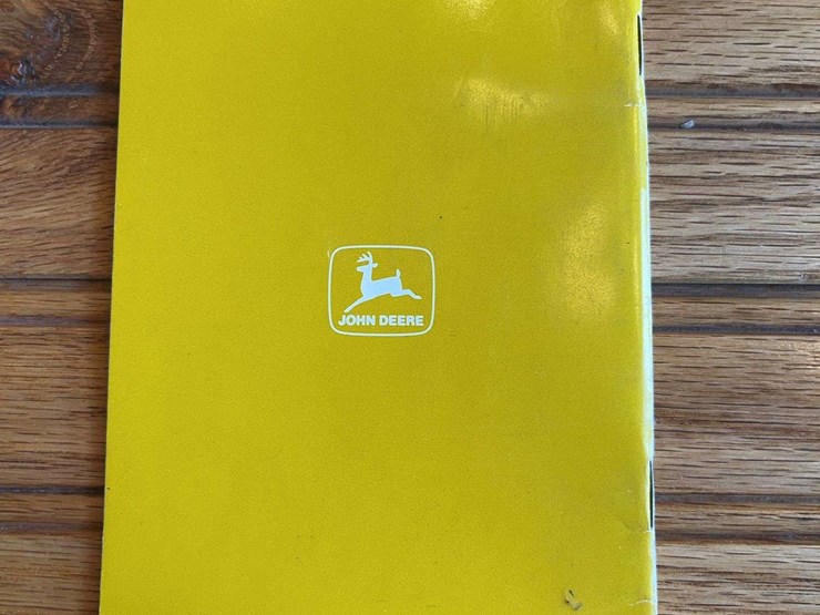 (3)-john-deere-competition-handbooks-image-9