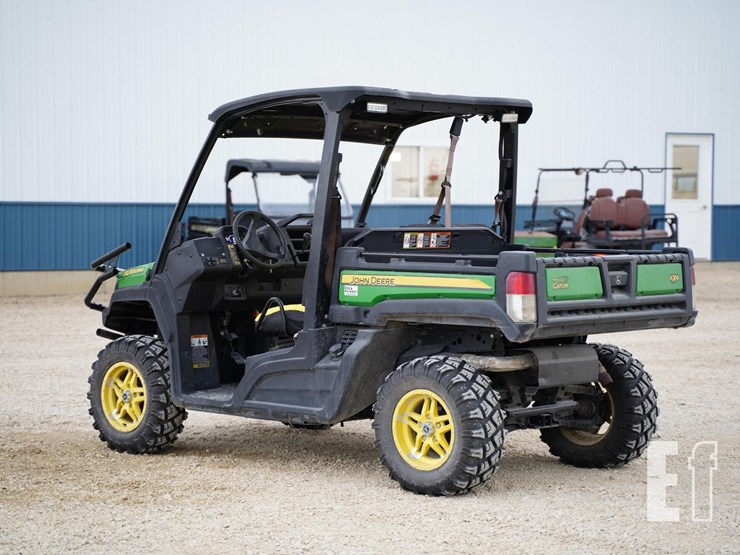 2019-john-deere-gator-xuv-835m-image-7